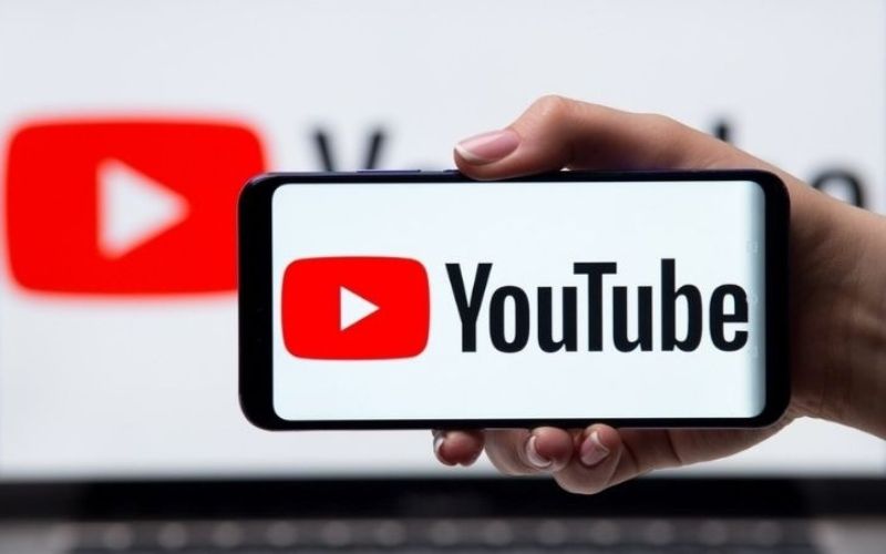 Hoàn thiện hồ sơ kênh Youtube