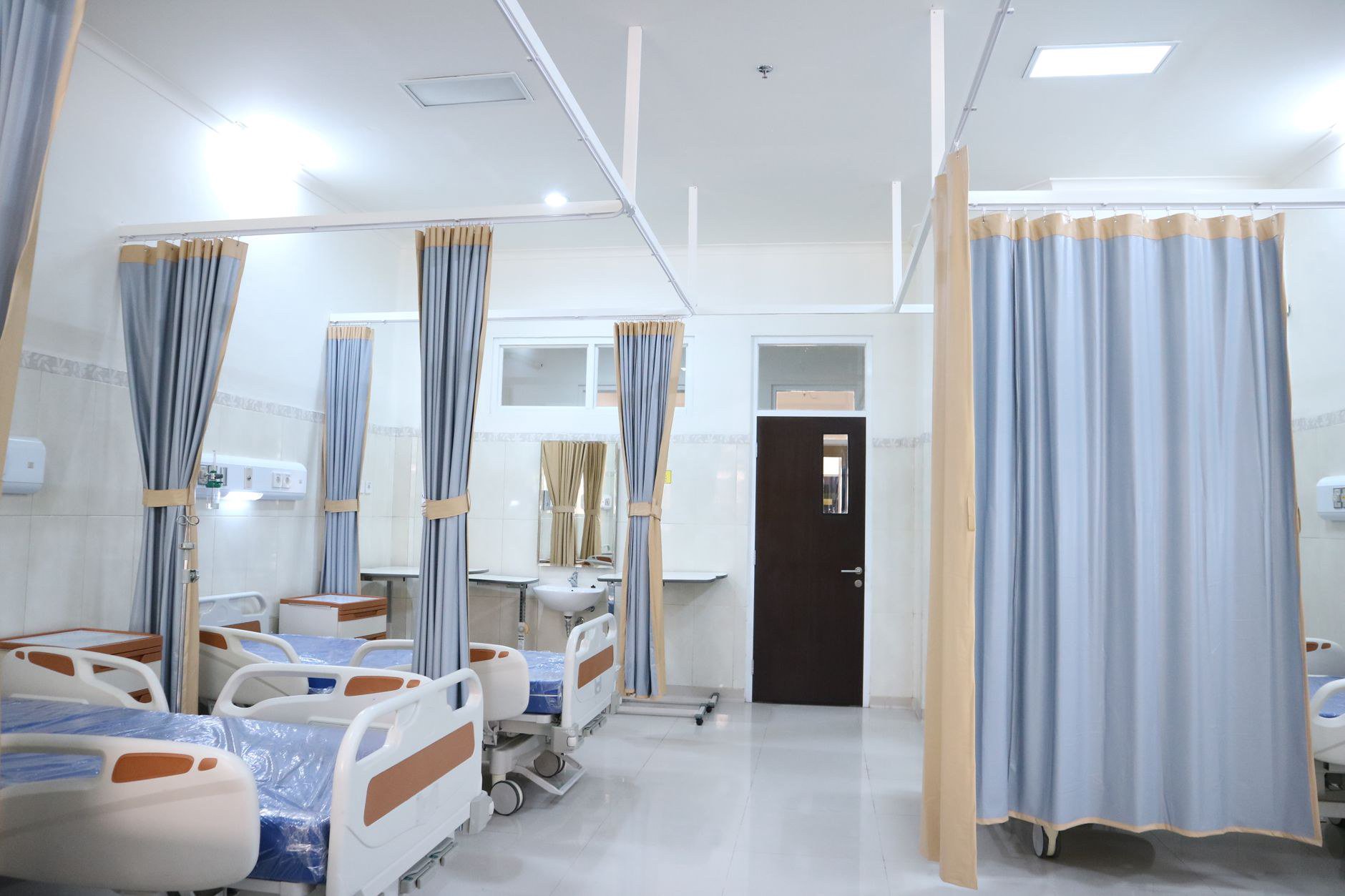 Nâng cao chất lượng dịch vụ y tế để phát triển bền vững Nâng cao chất lượng dịch vụ y tế để phát triển bền vững